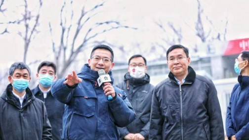 中石化董事长会见蔚来汽车李斌：或许能看到加油站旁边建换电站？