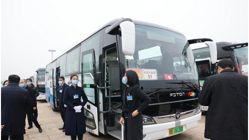 品质、服务双轮驱动，福田欧辉热烈庆祝全国两会圆满成功