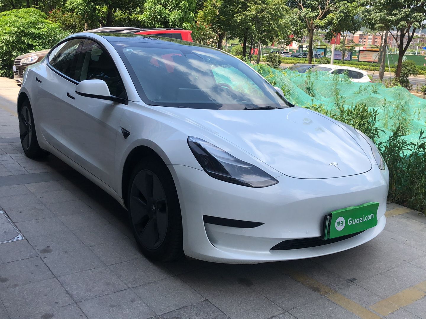 特斯拉Model 3在欧洲销售一空 订购后等车时间超半年