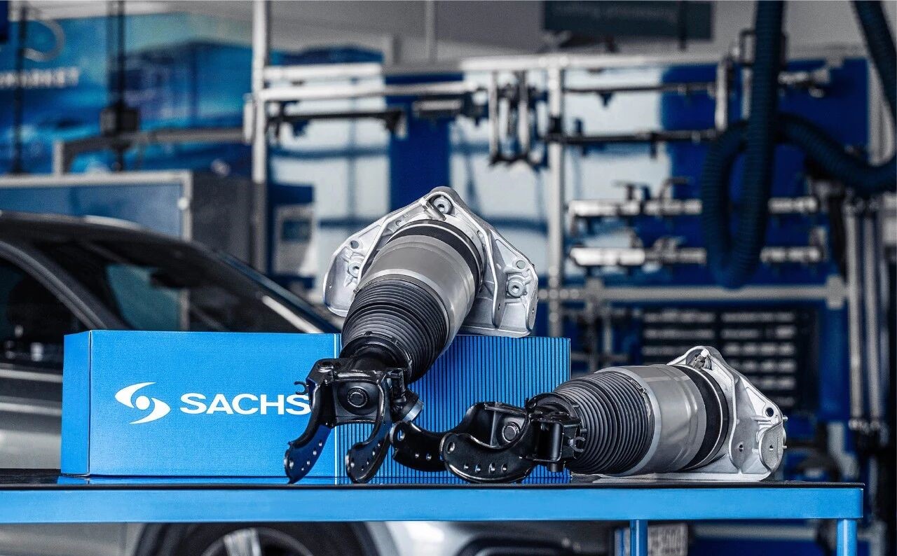 1758875163988389.jpg 1758857799139084029.jpg